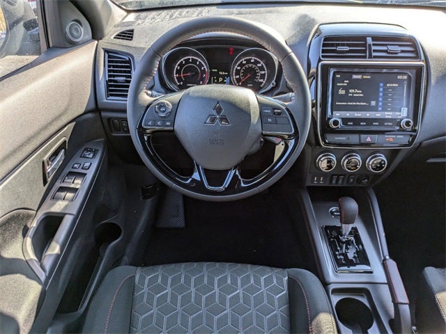 2024 Mitsubishi Outlander Sport Base