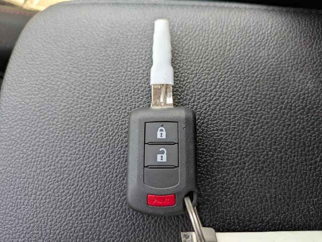 2026 Mitsubishi Outlander Sport 2.0 LE