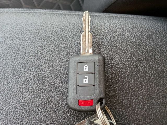 2026 Mitsubishi Outlander Sport 2.0 LE
