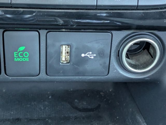 2025 Mitsubishi Eclipse Cross ES