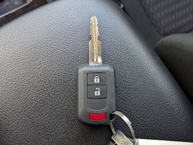 2025 Mitsubishi Eclipse Cross ES