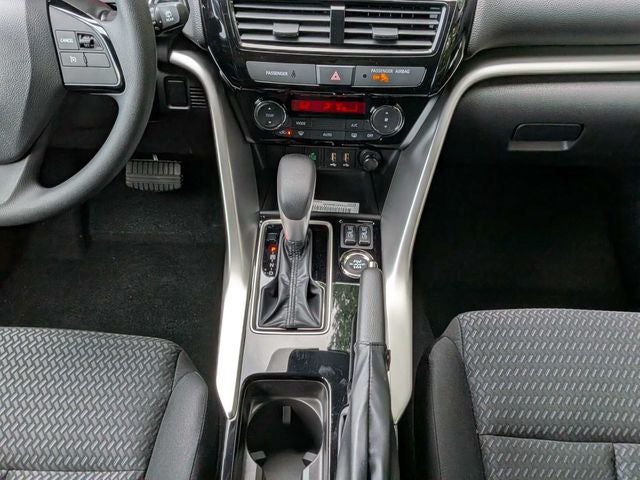 2026 Mitsubishi Eclipse Cross Base