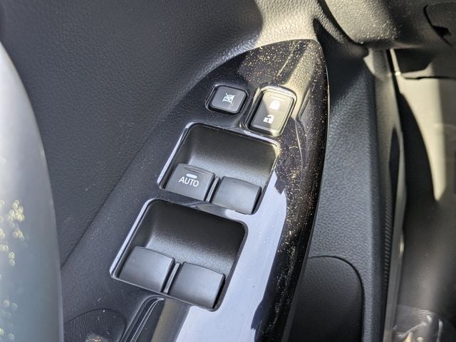 2026 Mitsubishi Eclipse Cross Base