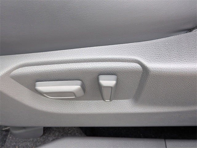 2026 Mitsubishi Eclipse Cross Base