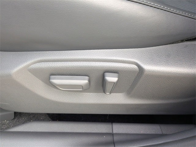 2026 Mitsubishi Eclipse Cross Base