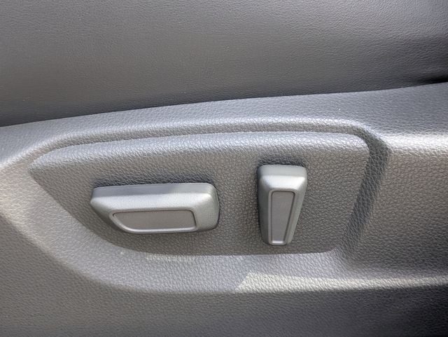 2026 Mitsubishi Eclipse Cross Base