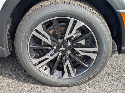 2026 Mitsubishi Eclipse Cross Base