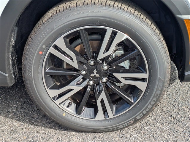 2026 Mitsubishi Eclipse Cross Base