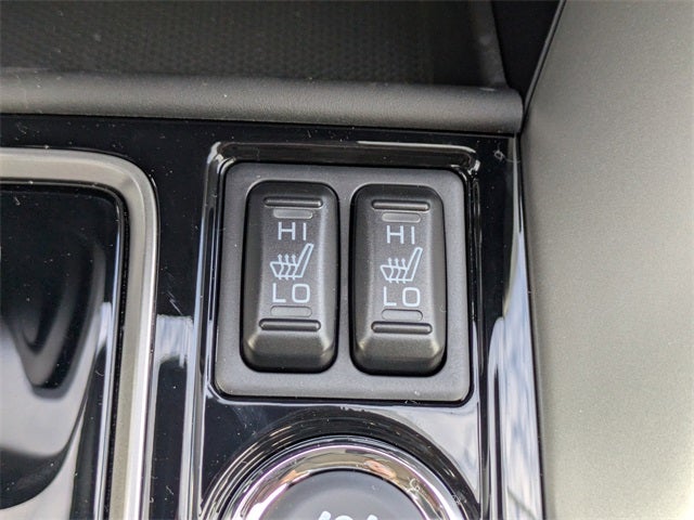 2026 Mitsubishi Eclipse Cross Base