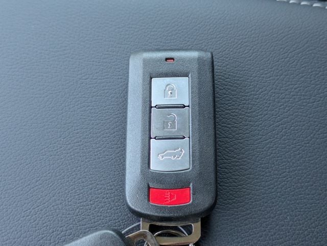 2026 Mitsubishi Eclipse Cross SE