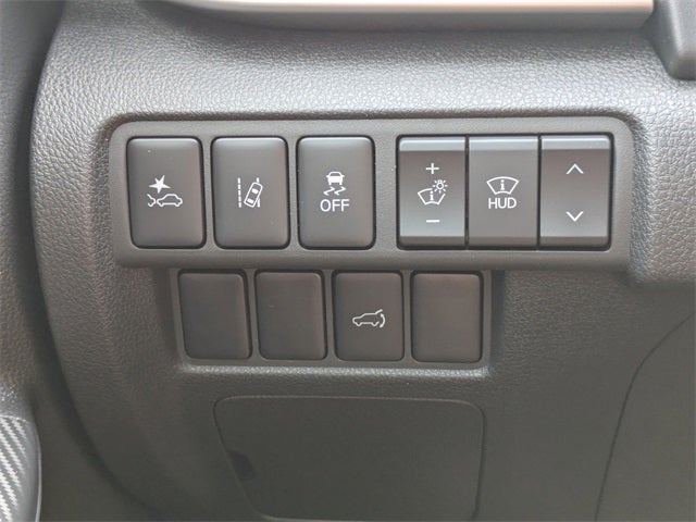 2025 Mitsubishi Eclipse Cross Base