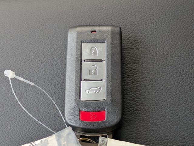 2026 Mitsubishi Eclipse Cross SE