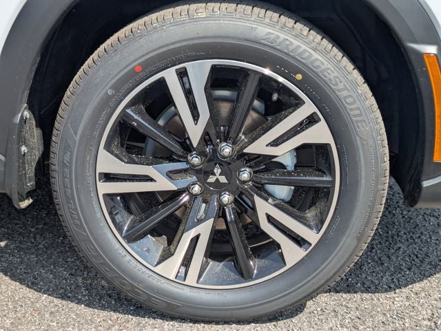 2026 Mitsubishi Eclipse Cross Base