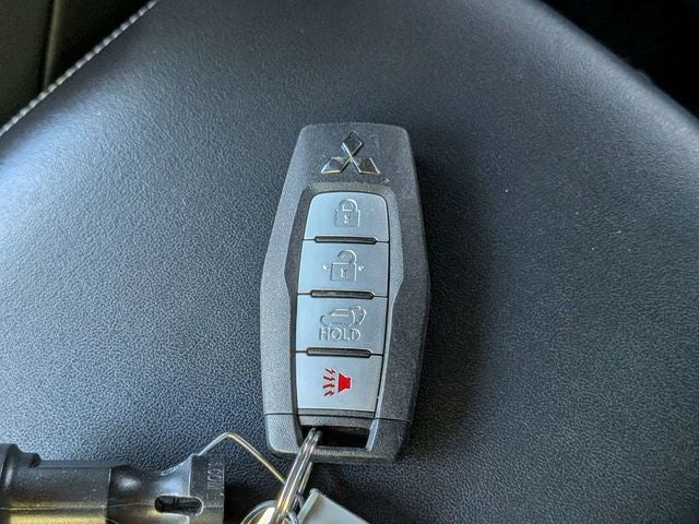 2023 Mitsubishi Outlander SE Black Edition