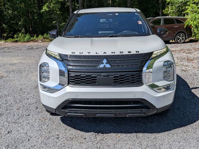 2023 Mitsubishi Outlander SE Black Edition