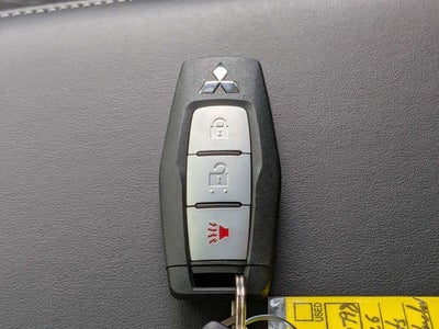 2026 Mitsubishi Outlander ES