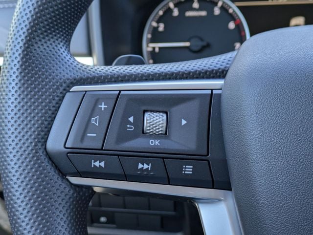 2026 Mitsubishi Outlander ES