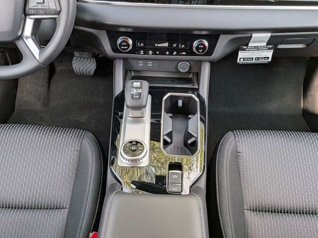 2026 Mitsubishi Outlander ES