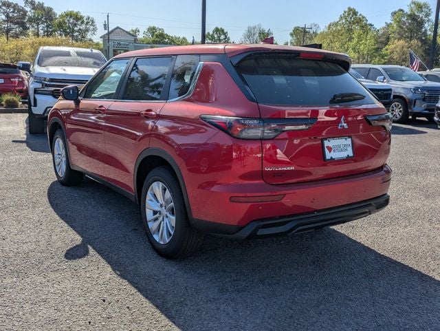 2026 Mitsubishi Outlander ES