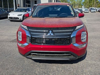 2026 Mitsubishi Outlander ES