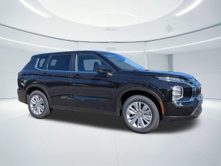 2026 Mitsubishi Outlander ES