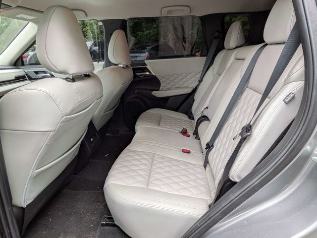 2022 Mitsubishi Outlander SEL