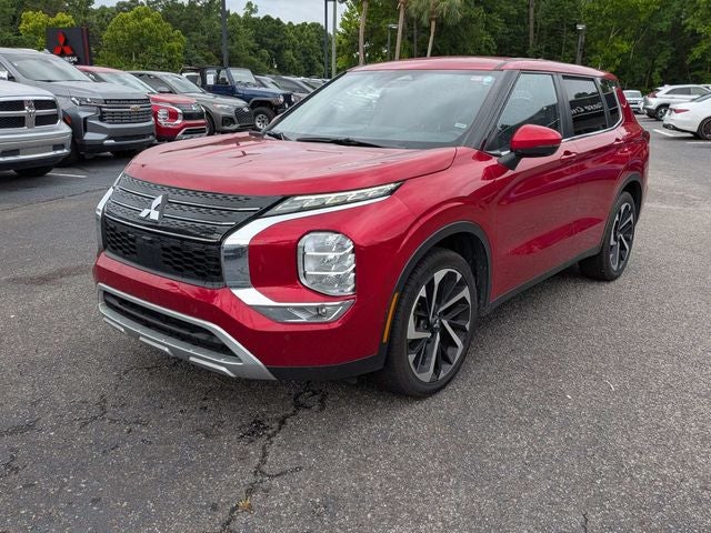 2024 Mitsubishi Outlander SE