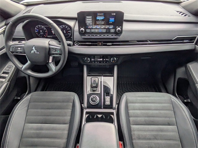 2024 Mitsubishi Outlander SE Black Edition