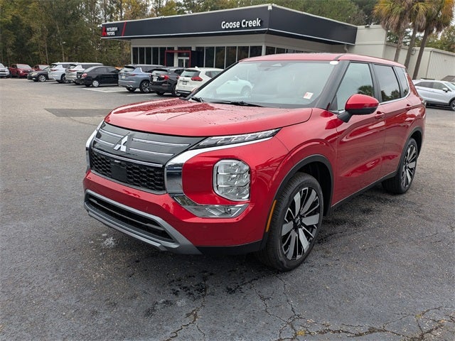 2025 Mitsubishi Outlander SE