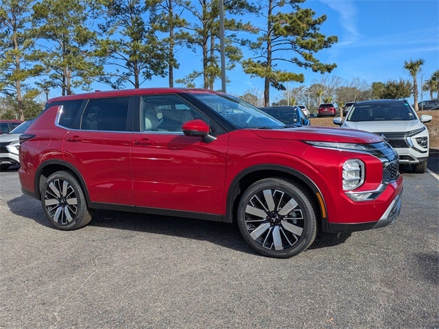 2025 Mitsubishi Outlander SE
