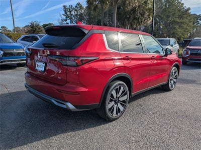 2025 Mitsubishi Outlander SE