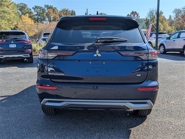 2025 Mitsubishi Outlander SE