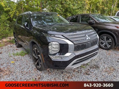 2023 Mitsubishi Outlander SEL