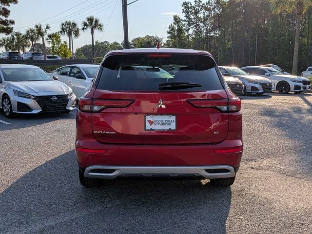 2024 Mitsubishi Outlander SE
