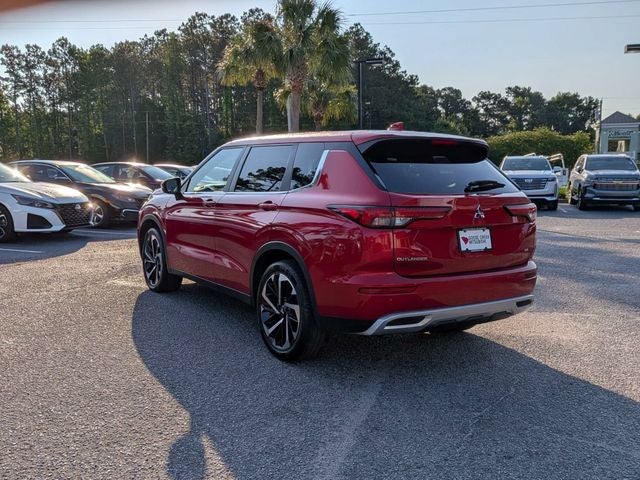 2024 Mitsubishi Outlander SE