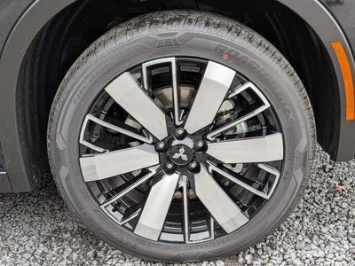 2026 Mitsubishi Outlander SE