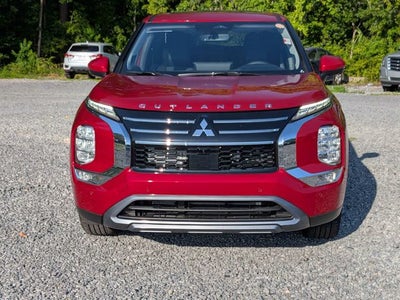2026 Mitsubishi Outlander SE