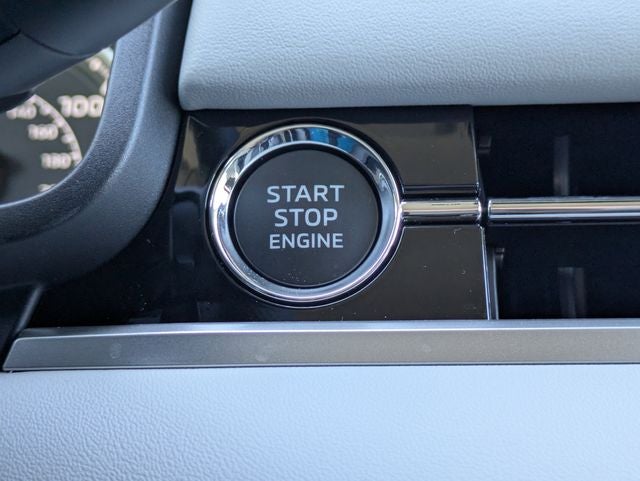 2026 Mitsubishi Outlander Base