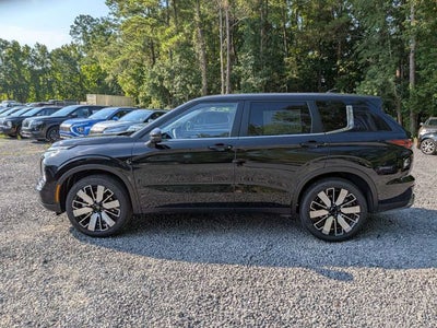 2026 Mitsubishi Outlander SE