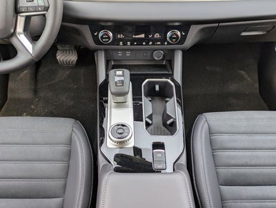 2026 Mitsubishi Outlander Base