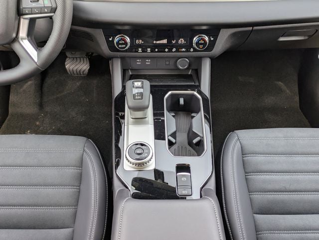 2026 Mitsubishi Outlander Base