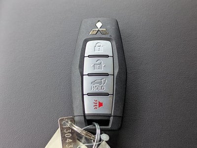 2026 Mitsubishi Outlander Base