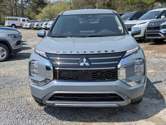 2026 Mitsubishi Outlander Base