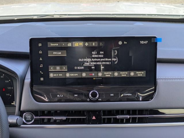 2026 Mitsubishi Outlander Base