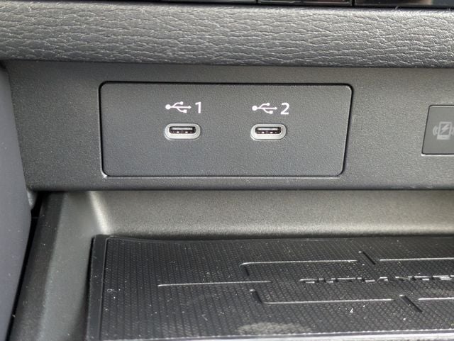 2026 Mitsubishi Outlander Base