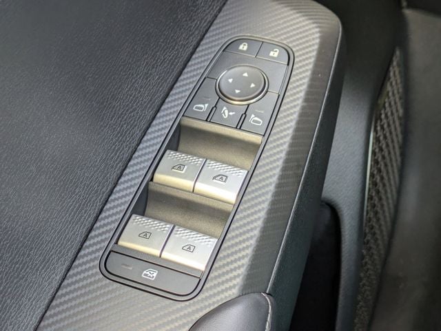 2026 Mitsubishi Outlander Base