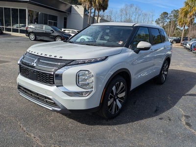 2026 Mitsubishi Outlander Base