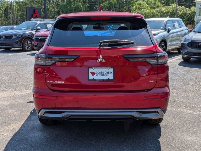 2026 Mitsubishi Outlander SE