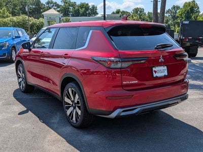 2026 Mitsubishi Outlander SE