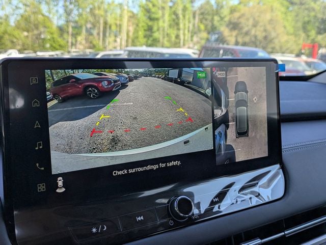 2026 Mitsubishi Outlander Base